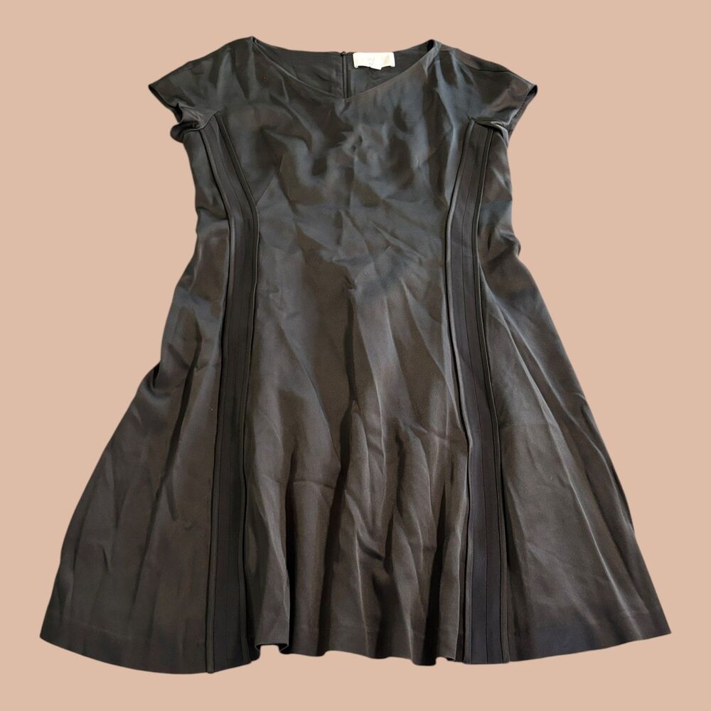 HUGO BOSS A-Line Dress Womens 12 Black Lined Pintuck Detail V-Neck Back Zipper